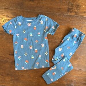 Old Navy - Short Sleeve Pajama Set w/ Matching Pants - Blue Floral - Size: 6T